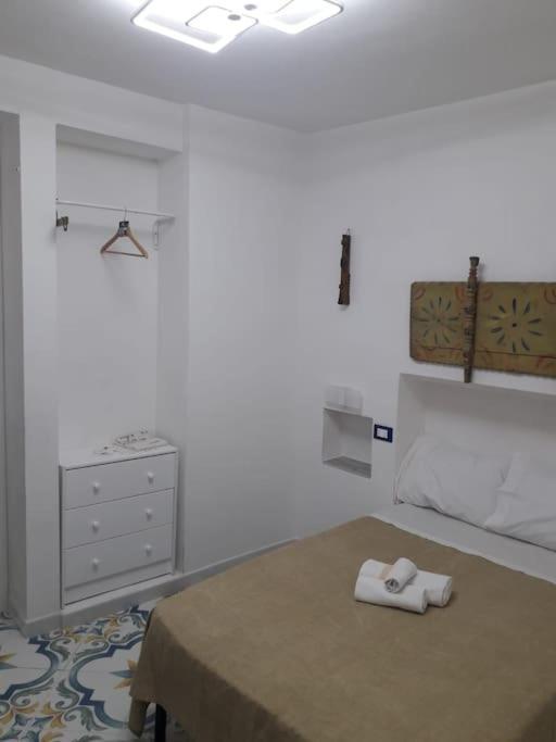 Oneto Apartment Палермо Экстерьер фото